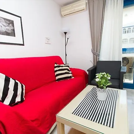 Apartment Amazing & Train Station By La Recepcion *