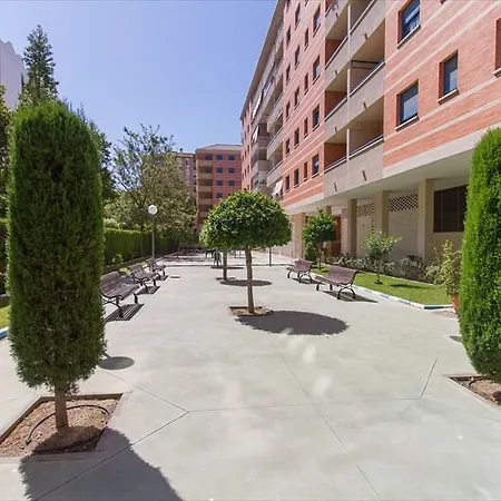 Apartment Amazing & Train Station By La Recepcion *
